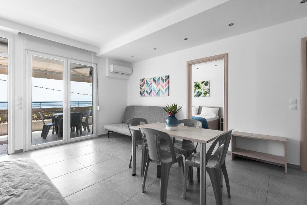 Blue Horizon 5 Apartment Nea Kallikrateia Ngoại thất bức ảnh