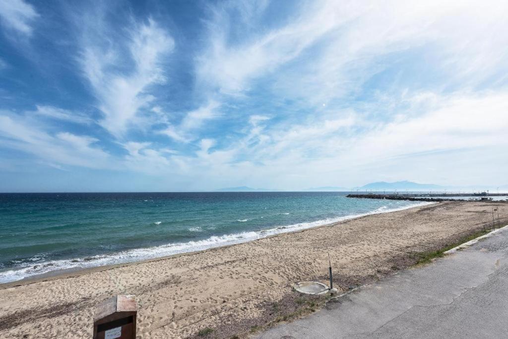 Blue Horizon 5 Apartment Nea Kallikrateia Ngoại thất bức ảnh