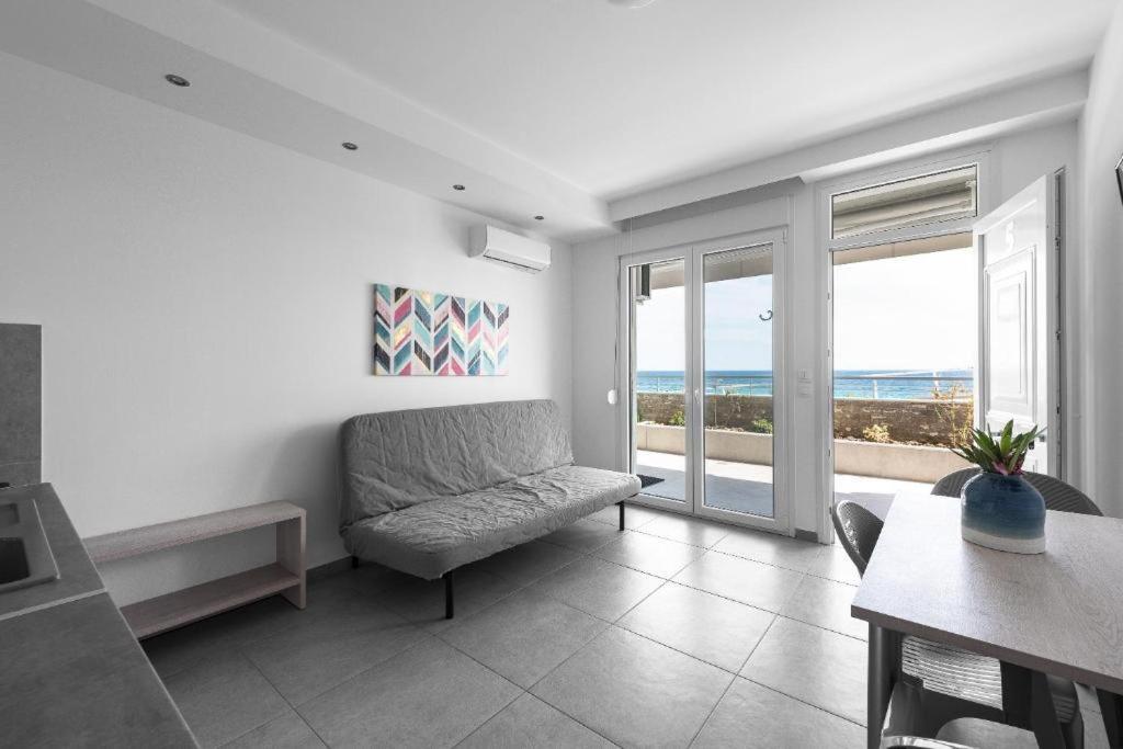 Blue Horizon 5 Apartment Nea Kallikrateia Ngoại thất bức ảnh