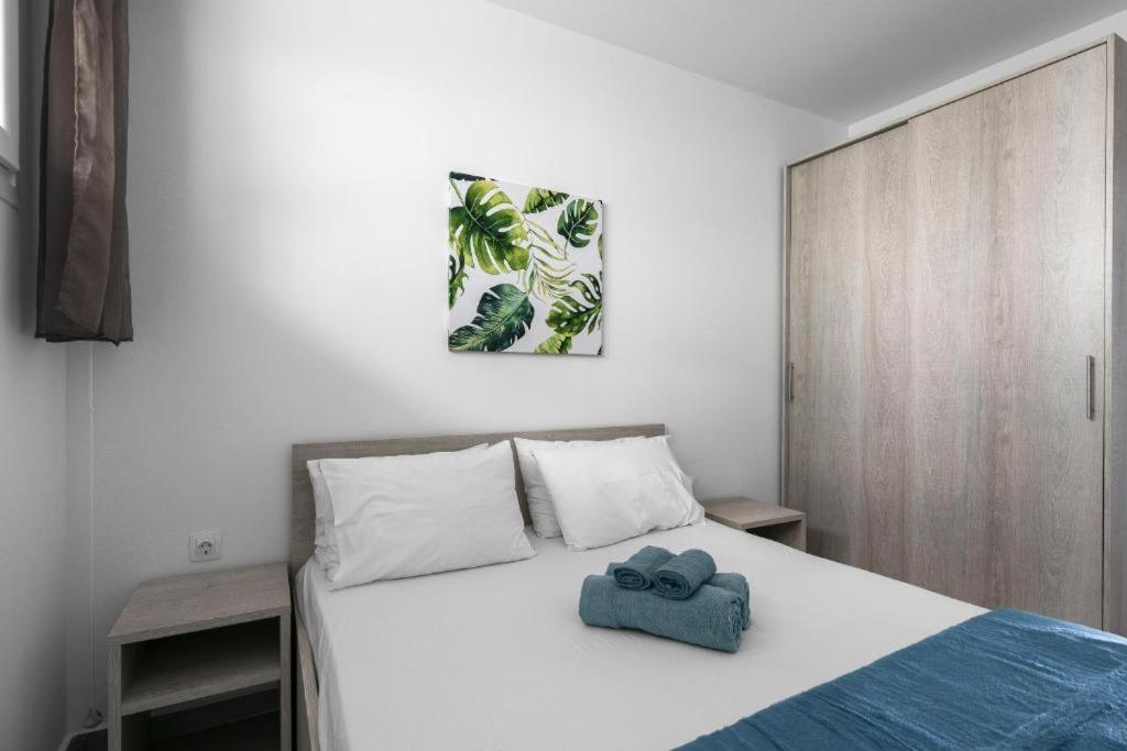 Blue Horizon 5 Apartment Nea Kallikrateia Ngoại thất bức ảnh