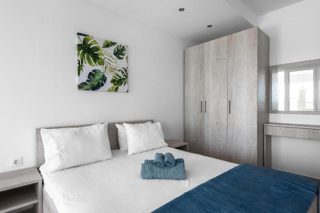 Blue Horizon 5 Apartment Nea Kallikrateia Ngoại thất bức ảnh